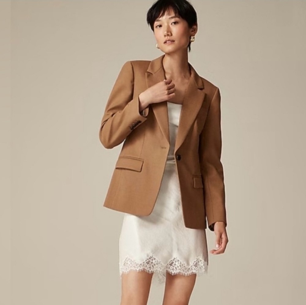 NWT J. Crew Helena blazer in wool-blend flannel, Size 2 - Picture 2 of 9